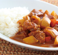 鶏肉と根菜のホエイカレー